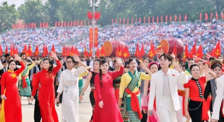 Bộ Nội vụ đề xuất bổ sung “Ngày Văn hóa Việt Nam” vào Bộ luật Lao động