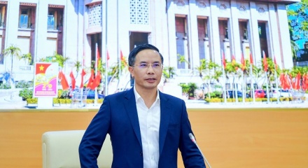  Thống đốc Phạm Đức Ấn yêu cầu chia sẻ lợi nhuận để giảm thực chất lãi suất