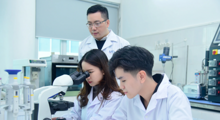 Bố trí ngân sách khoảng 0,1% GDP cho công tác nhân tài