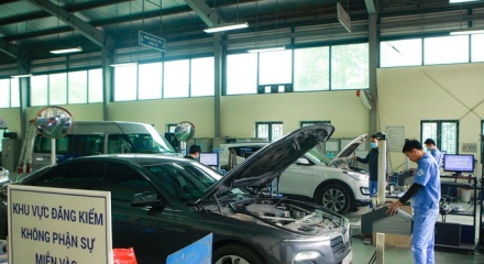 Biểu giá kiểm định ô tô tối đa lên tới 518.200 đồng