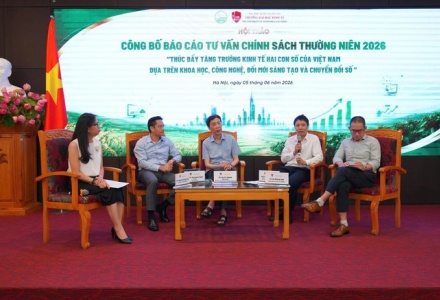 C&aacute;c chuy&ecirc;n gia, DN trao đổi tại Hội thảo c&ocirc;ng bố B&aacute;o c&aacute;o Tư vấn ch&iacute;nh s&aacute;ch thường ni&ecirc;n 2026 với chủ đề 