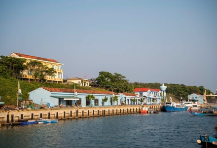   Nếu được quy hoạch v&agrave; khai th&aacute;c hợp l&yacute;, Cồn Cỏ ho&agrave;n to&agrave;n c&oacute; thể trở th&agrave;nh một&nbsp;điểm đến du lịch sinh th&aacute;i biển đảo đặc sắc, đồng thời c&oacute; cơ hội l&agrave; h&igrave;nh mẫu về&nbsp;ph&aacute;t triển kinh tế biển gắn với bảo tồn thi&ecirc;n nhi&ecirc;n.  