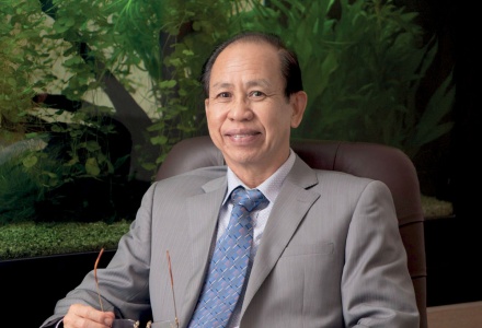 Nghệ nhân nhân dân Lý Ngọc Minh và hành trình đưa gốm Việt chinh phục thế giới