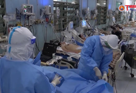 Hà Nội đạt đỉnh dịch Covid-19: Những hệ lụy từ việc sử dụng phung phí kit test
