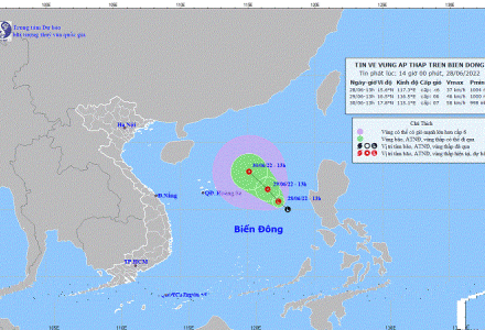 Các tỉnh từ Quảng Ninh đến Khánh Hòa chủ động ứng phó áp thấp trên biển Đông