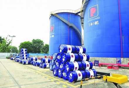Việt Nam đã chi gần 8 tỷ USD cho nhập khẩu xăng dầu 