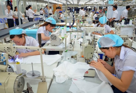 Việt Nam dẫn đầu thị phần xuất khẩu dệt may sang Mỹ