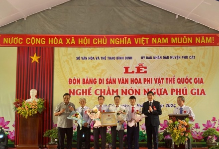 Nghề chằm nón ngựa Phú Gia tại Bình Định được công nhận là di sản văn hóa phi vật thể quốc gia