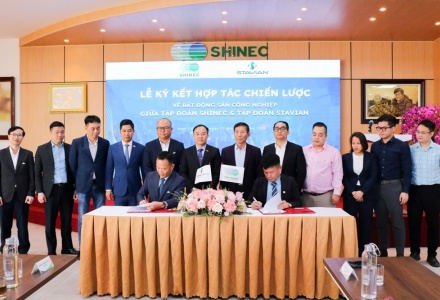 Stavian bắt tay với Shinec phát triển bất động sản công nghiệp