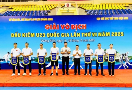 Khai mạc Giải Vô địch Đấu kiếm U23 Quốc gia 2025