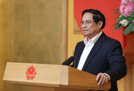 Hoàn thành mục tiêu đưa vào khai thác ít nhất 3.000 km đường bộ cao tốc 