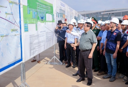 Thủ tướng chỉ đạo sân bay Long Thành đón chuyến bay chính thức đầu tiên ngày 19/12