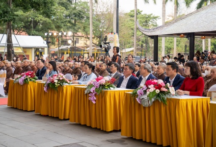 Khai mạc chuỗi hoạt động “Phật giáo đồng hành xây dựng và phát triển Thủ đô văn minh, hiện đại, hạnh phúc”