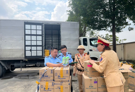 Thanh Hóa: Mở đợt cao điểm chống buôn lậu, gian lận thương mại và hàng giả