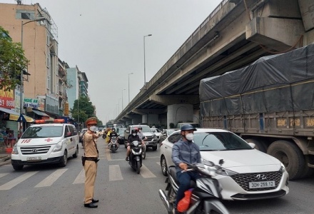 Hà Nội phân luồng giao thông dịp Tết Dương lịch 2026