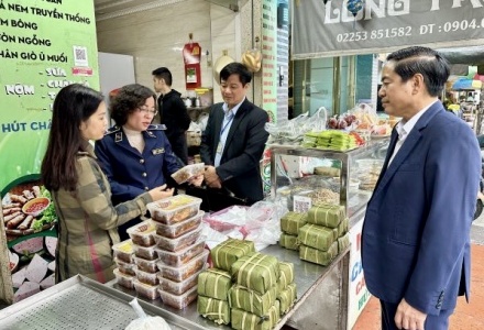 Hải Phòng triển khai đợt cao điểm bảo đảm an toàn thực phẩm Tết Bính Ngọ 2026