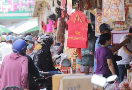 Kinh tế Việt Nam 2026: Hướng tới mục tiêu tăng trưởng 10% và thách thức kiểm soát lạm phát