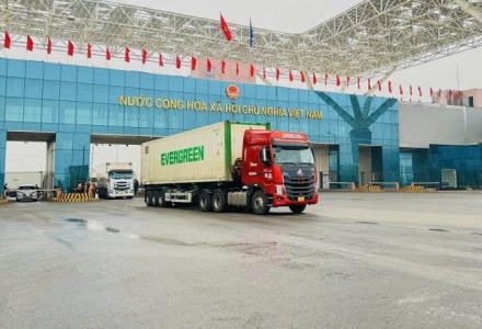 Thí điểm xây dựng cửa khẩu thông minh Móng Cái - Đông Hưng