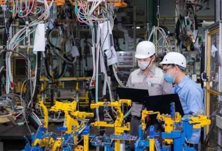 Ngành sản xuất Việt bứt phá, chỉ số PMI đạt 52,5 điểm trong tháng 1