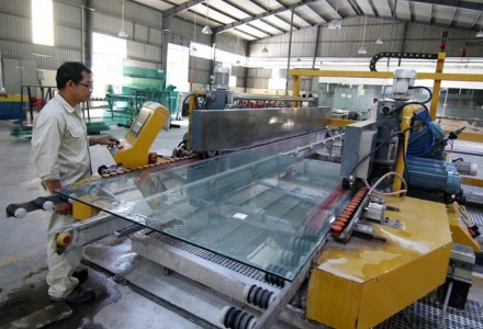 Bộ Công Thương áp thuế chống bán phá giá tạm thời với kính nổi từ Indonesia và Malaysia