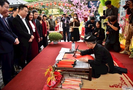 Khai mạc Phố Sách Xuân Bính Ngọ 2026: Điểm đến du xuân tri thức độc đáo của Thủ đô