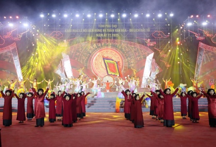 Giỗ Tổ Hùng Vương – Lễ hội Đền Hùng kéo dài 10 ngày với nhiều hoạt động mới