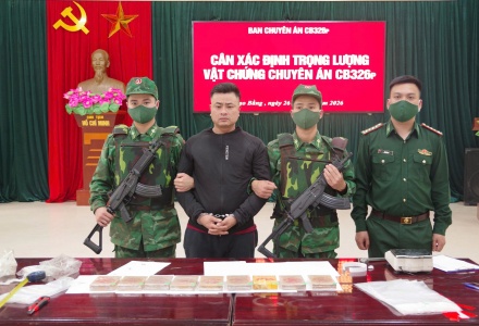 Cao Bằng: Khởi tố vụ án vận chuyển trái phép 9 bánh heroin