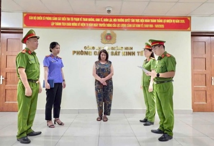 Quảng Ninh: Khởi tố 2 đối tượng sản xuất 160 tấn giá đỗ bằng hóa chất cấm