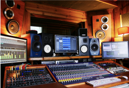 Thị trường âm thanh 2026: Những xu hướng cần biết và bẫy marketing cần tránh