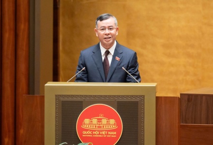 Quốc hội chính thức bỏ ngưỡng thuế 500 triệu đồng với hộ kinh doanh 