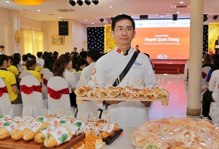 Bánh mỳ Việt Nam: Từ giá trị di sản ẩm thực đến định vị thương hiệu toàn cầu