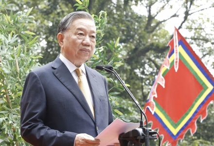 Tổng Bí thư, Chủ tịch nước Tô Lâm gặp gỡ nói chuyện với bà con tại Đền Hùng