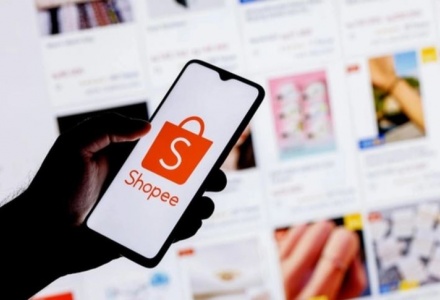 Người tiêu dùng Việt chi trung bình hơn 1.650 tỷ đồng mỗi ngày cho mua sắm trực tuyến