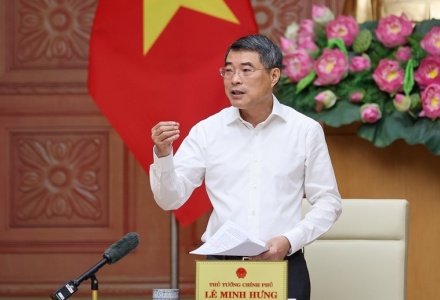 Kiên định mục tiêu tăng trưởng 2 con số trên nền tảng ổn định vĩ mô