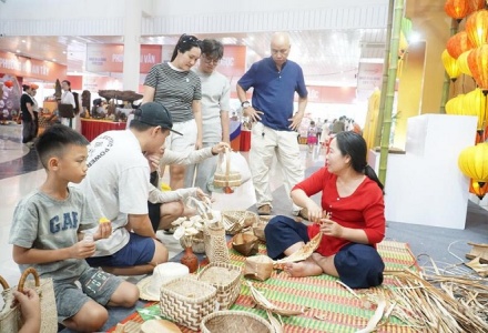 Bộ Công Thương phê duyệt Kế hoạch tăng cường xúc tiến thương mại cho sản phẩm làng nghề