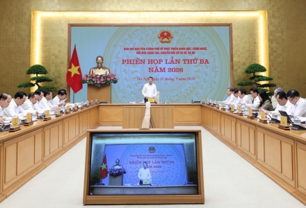 Thủ tướng chỉ đạo đẩy nhanh xây dựng cơ sở dữ liệu quốc gia, phát triển hạ tầng số