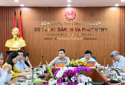 Ngành xuất bản Việt Nam trước 'cuộc chiến' bản quyền số