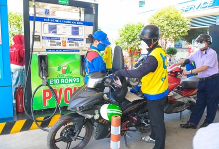 Xăng sinh học E10: Lợi ích kép cho kinh tế và môi trường