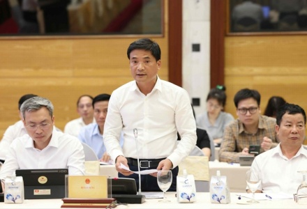 Bộ Xây dựng đề xuất ưu đãi về đất đai và tài chính để phát triển nhà ở cho thuê