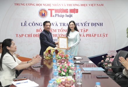 Nhà báo Khổng Nhung được bổ nhiệm làm Tổng biên tập Tạp chí điện tử Thương hiệu và Pháp luật