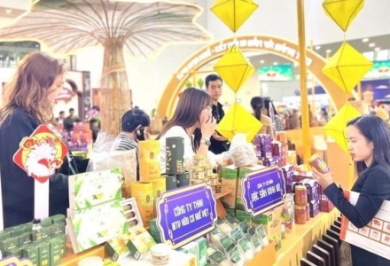 Hội chợ thương mại Festival Huế 2026 quy tụ hàng trăm gian hàng kết nối giao thương 