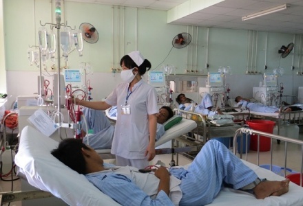 Mức đóng BHYT hộ gia đình mới và quyền lợi khám trái tuyến từ 1/7
