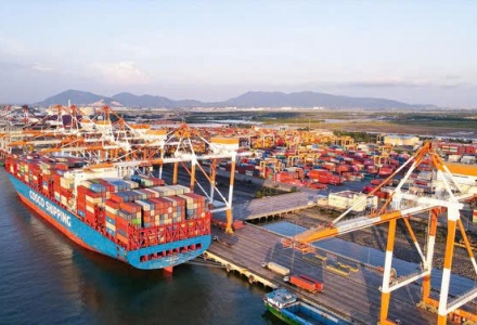 Hai cảng biển Việt Nam vào top đầu thế giới, vượt nhiều cường quốc hàng hải
