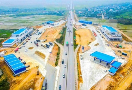 Thu hồi dự án trạm dừng nghỉ cao tốc Bắc-Nam nếu không hoàn thành dịch vụ công trước 30/6