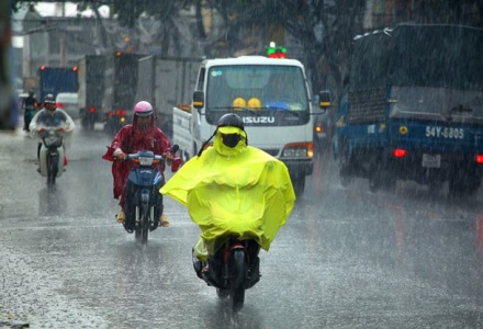 Dự báo thời tiết ngày 1/7: Bắc Bộ có mưa dông, đề phòng lũ quét và sạt lở đất