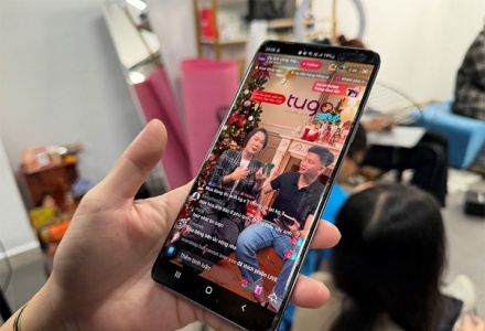 Người livestream bán hàng phải xác thực danh tính, lưu trữ video 1 năm