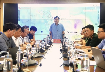 Tuyệt đối không chủ quan, sẵn sàng ứng phó bão số 1 và mưa lũ sau bão