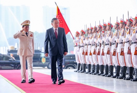 Tổng Bí thư, Chủ tịch nước Tô Lâm: Bảo vệ an ninh theo nguyên tắc “phát triển đến đâu, an ninh đến đó”