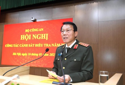 Bộ trưởng Lương Tam Quang gửi Thư chúc mừng nhân dịp kỷ niệm Ngày truyền thống lực lượng Cảnh sát nhân dân