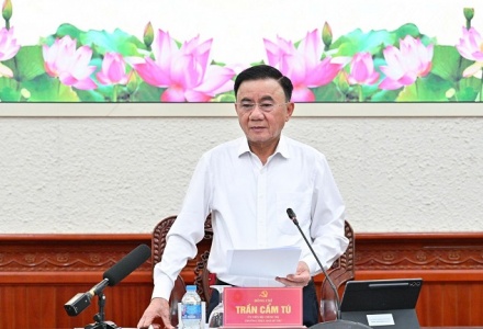 Tổng rà soát văn bản pháp luật, gỡ “điểm nghẽn” để khơi thông nguồn lực phát triển